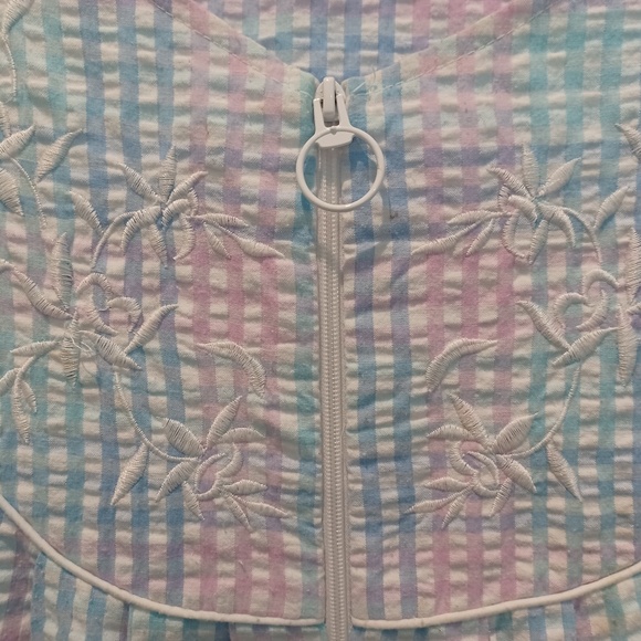 MISS ELAINE PETITE MEDIUM COTTON SEERSUCKER ZIP-FRONT FLOOR-LENGTH ROBE! - Picture 3 of 4